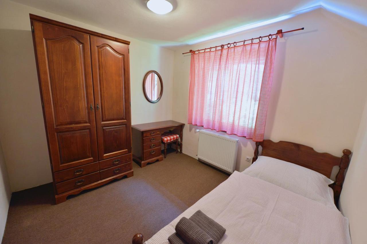 Holiday Home Davca سيركنو المظهر الخارجي الصورة